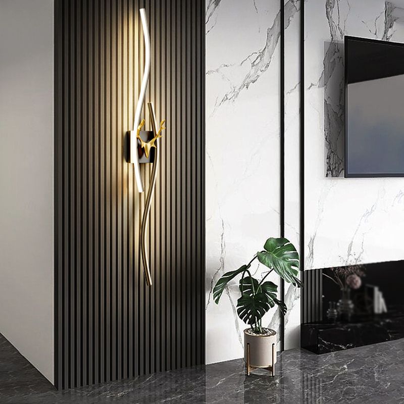 Arisha Minimalismo Lineare Onda Design LED Applique Metallo Oro Specchio Bagno