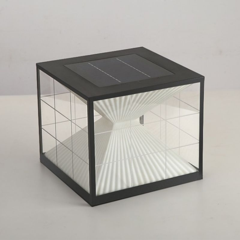 Ray Montaggio Piramide Solare Metallo/Acrilico Lampade da Esterno