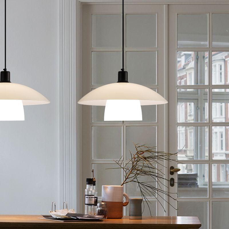 Arisha Elegante Rotondo Metallo Vetro Lampade a Sospensione