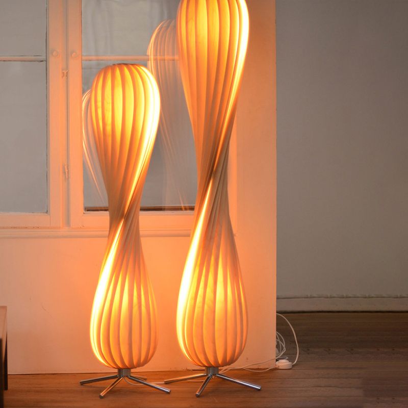 Muto Moderno Elegante Torto Legno Lampade da Terra Colore Legno