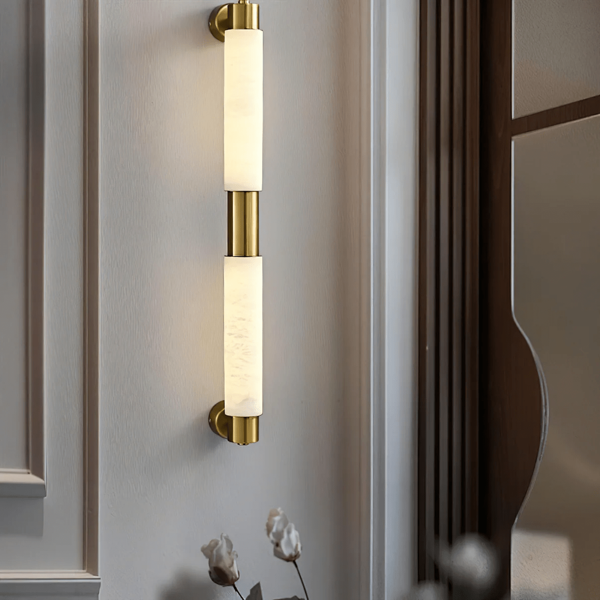 Eurthaeth Alabaster Brass Wall Light - Neutralighting