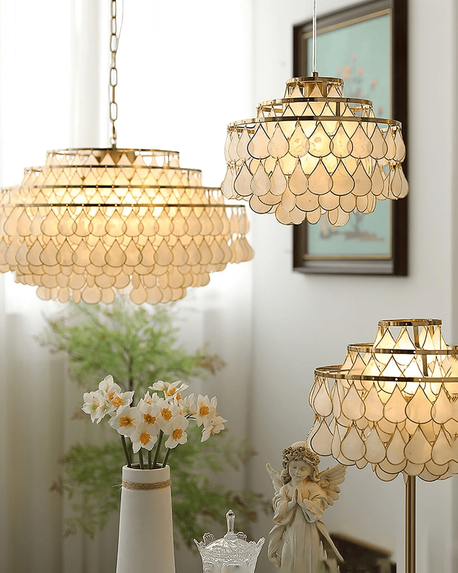 Teardrops Shell Chandelier - Blowlighting