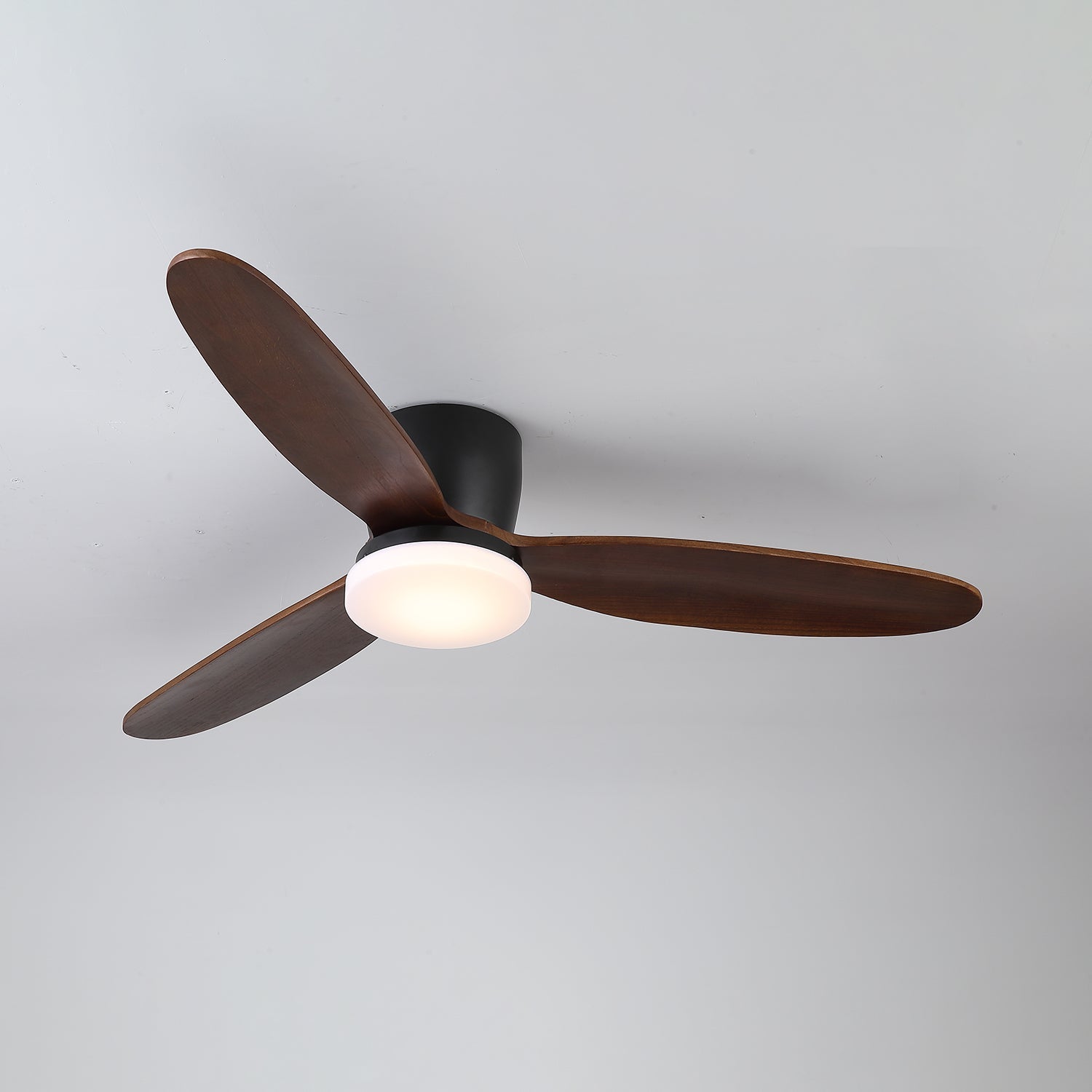 Ventilatore da Soffitto Athyrs con pale in legno