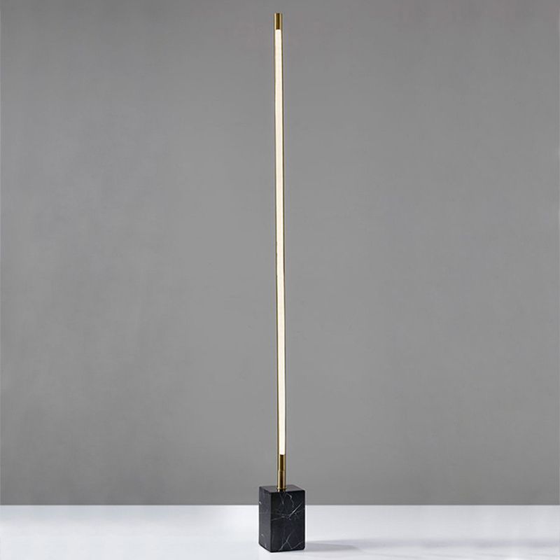 Arisha Minimalista LED Lampade da Terra Lineare Nero/Oro Metallo Marmo Soggiorno/Camera da Letto