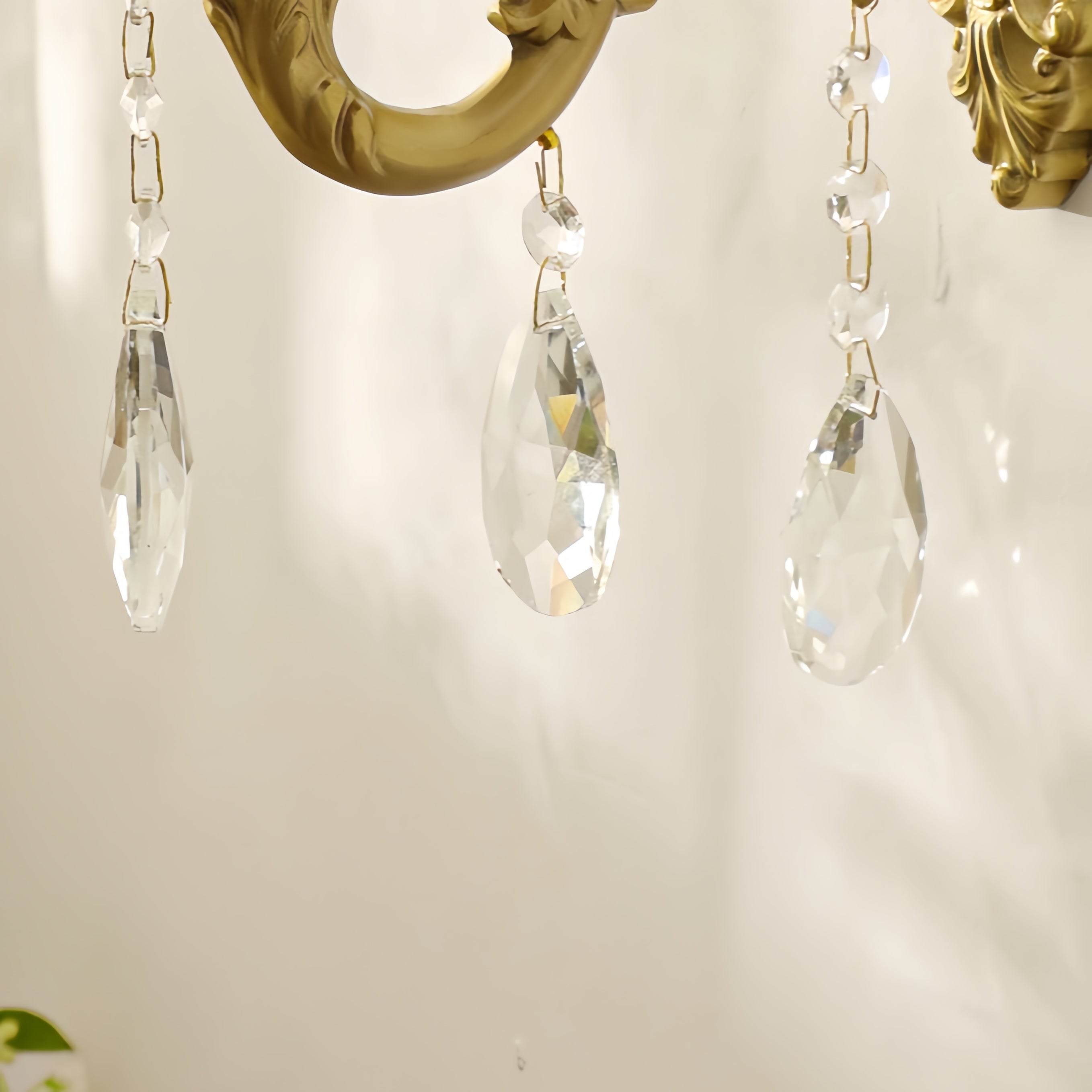 Silva Lampada da Parete LED Vintage di Lusso in Metallo e Cristallo