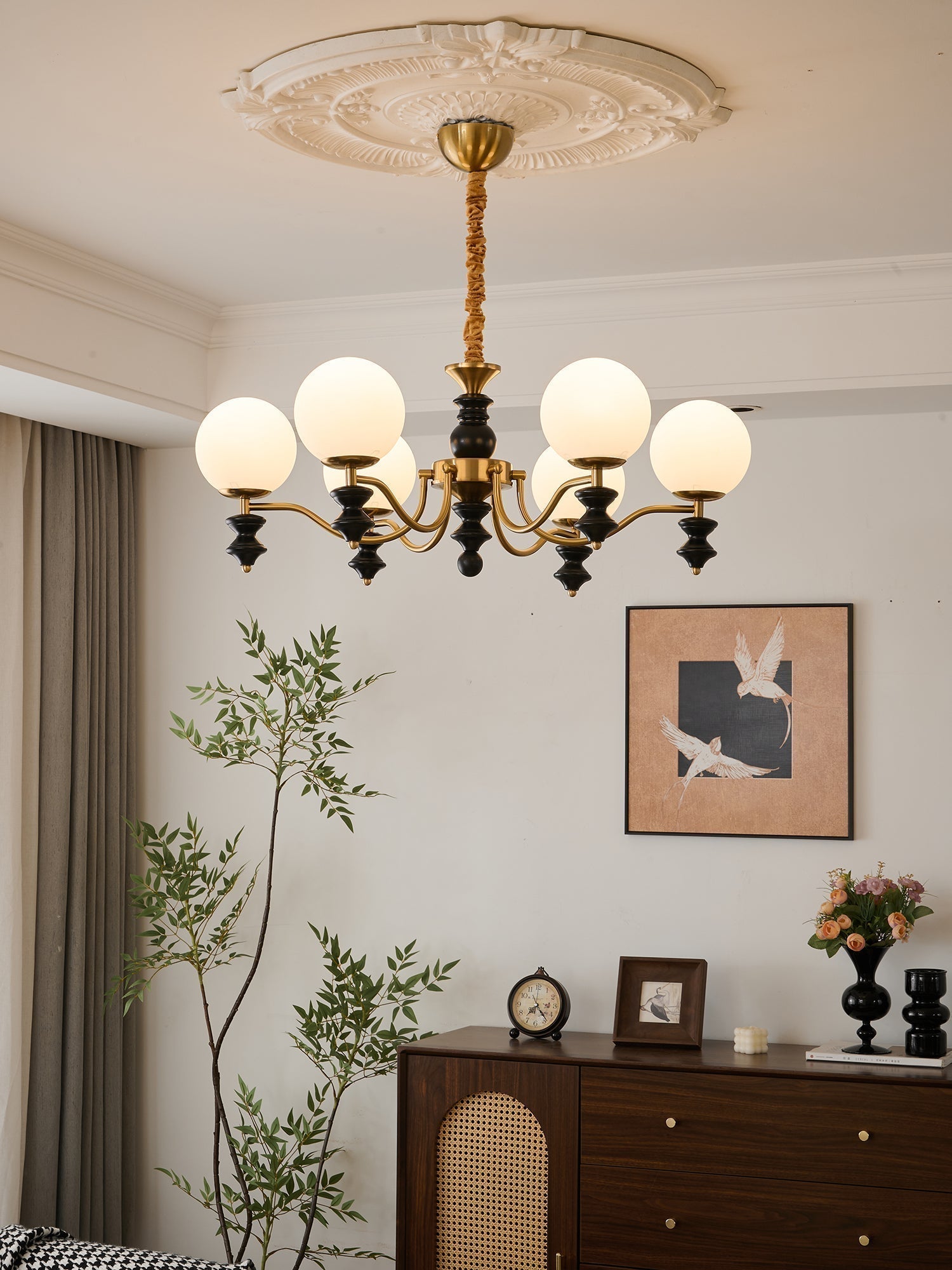 Cadence Chandelier - Blowlighting