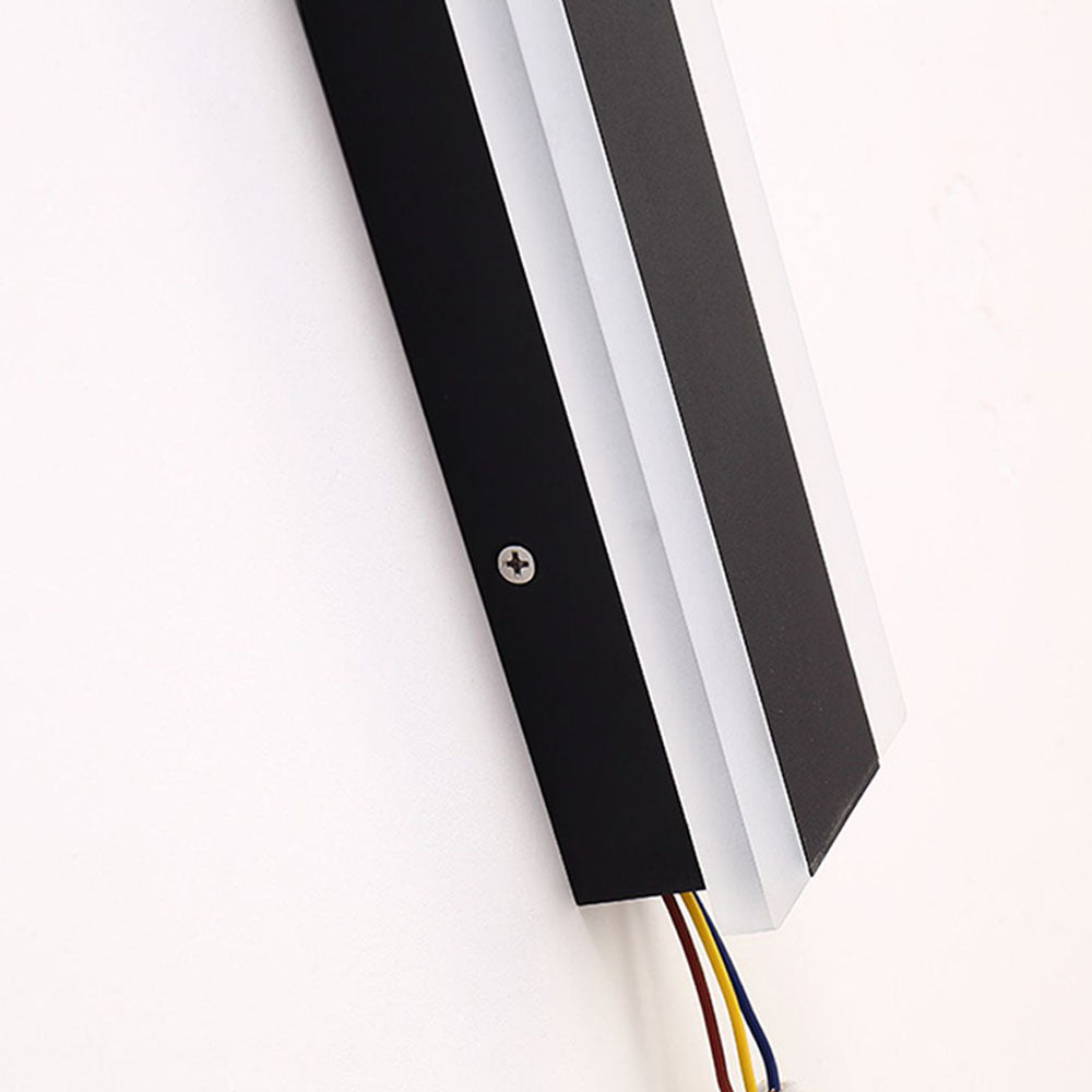 Ray Minimalista Metallo/Acrilico Applique da EsternoGiardino