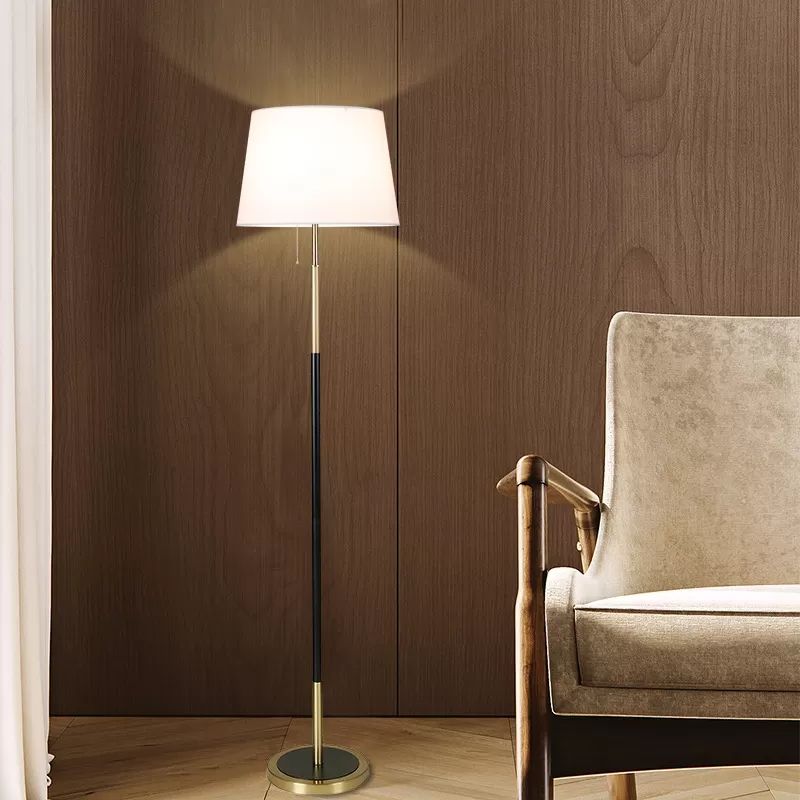 Tiffany Moderne LED Lampade da Terra Metallo/Tessuto Salotto Semplice Nero/Bianco/Rosso/Beige