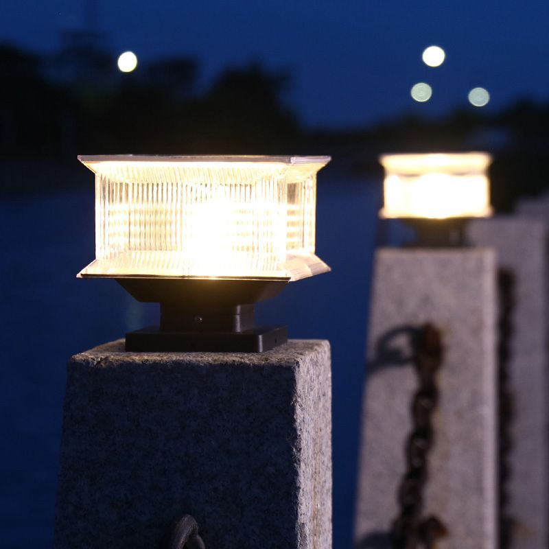 Ray Contemporaneo LED Rettangolare Metallo Acrilico Lampada da Esterno, Nero