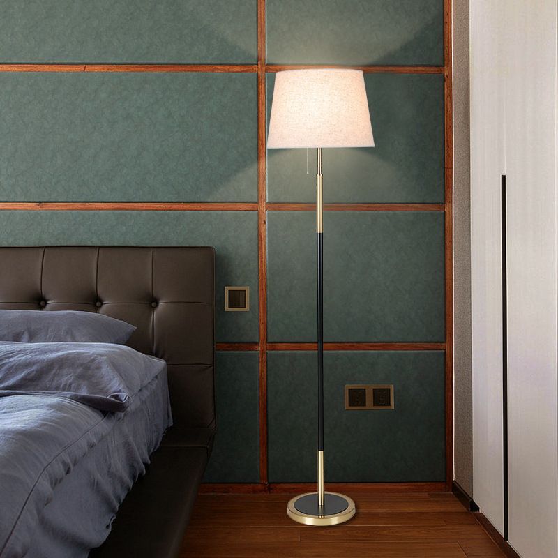 Tiffany Moderne LED Lampade da Terra Metallo/Tessuto Salotto Semplice Nero/Bianco/Rosso/Beige
