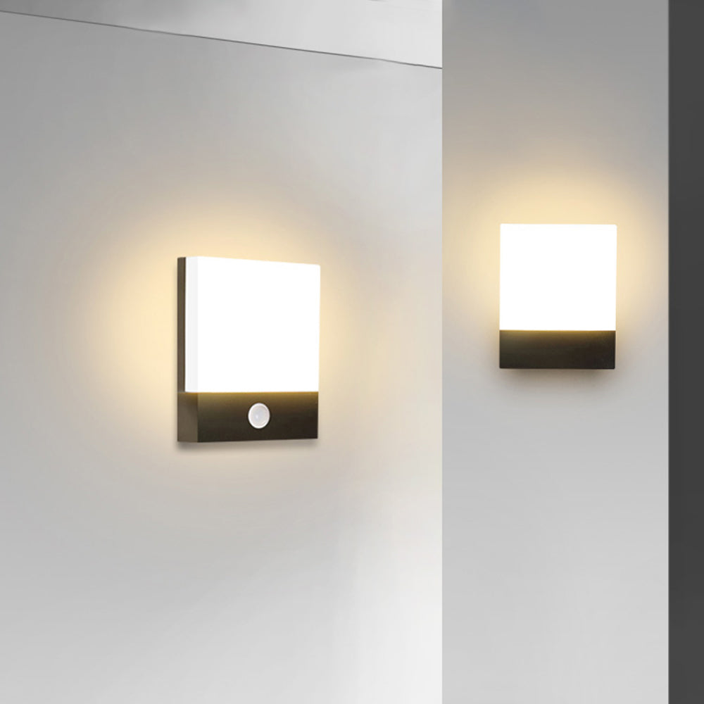 Ray Moderno Rettangolare Metallo Applique da Esterno