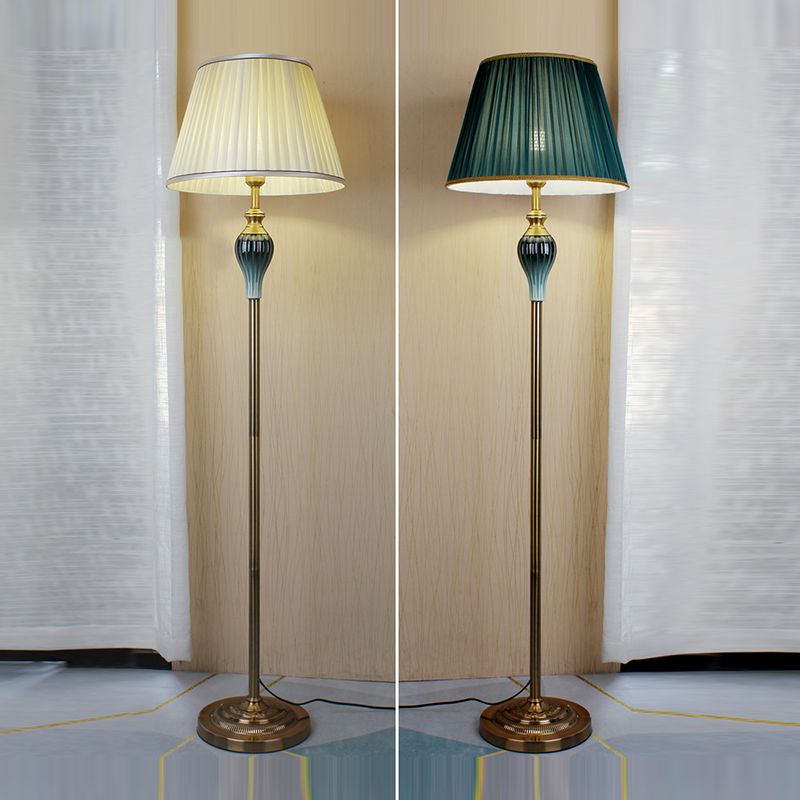 Tiffany Moderni LED Lampade da Terra Metallo Tessuto Soggiorno/Camera da Letto