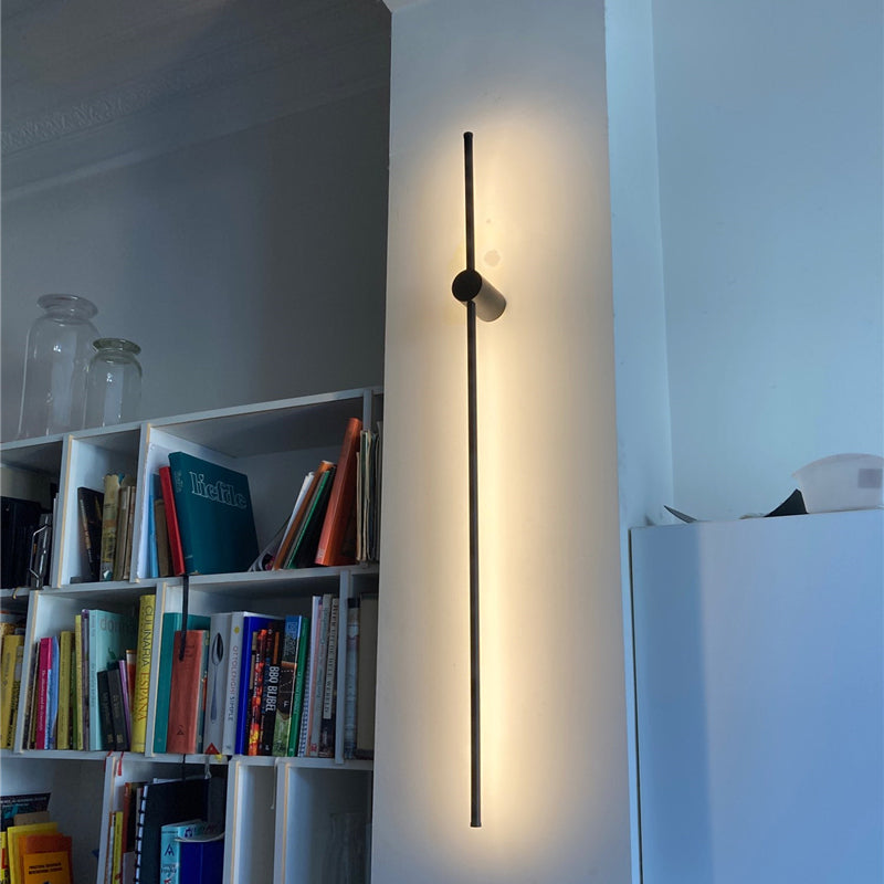 Arisha Lampada da Parete Lineare LED Minimalista Rotabile per Esterni