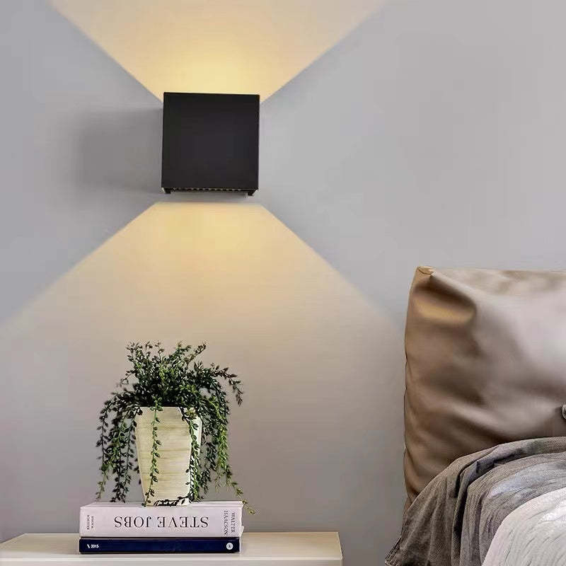 Ray Applique da Esterni Quadrato Regolabile LED