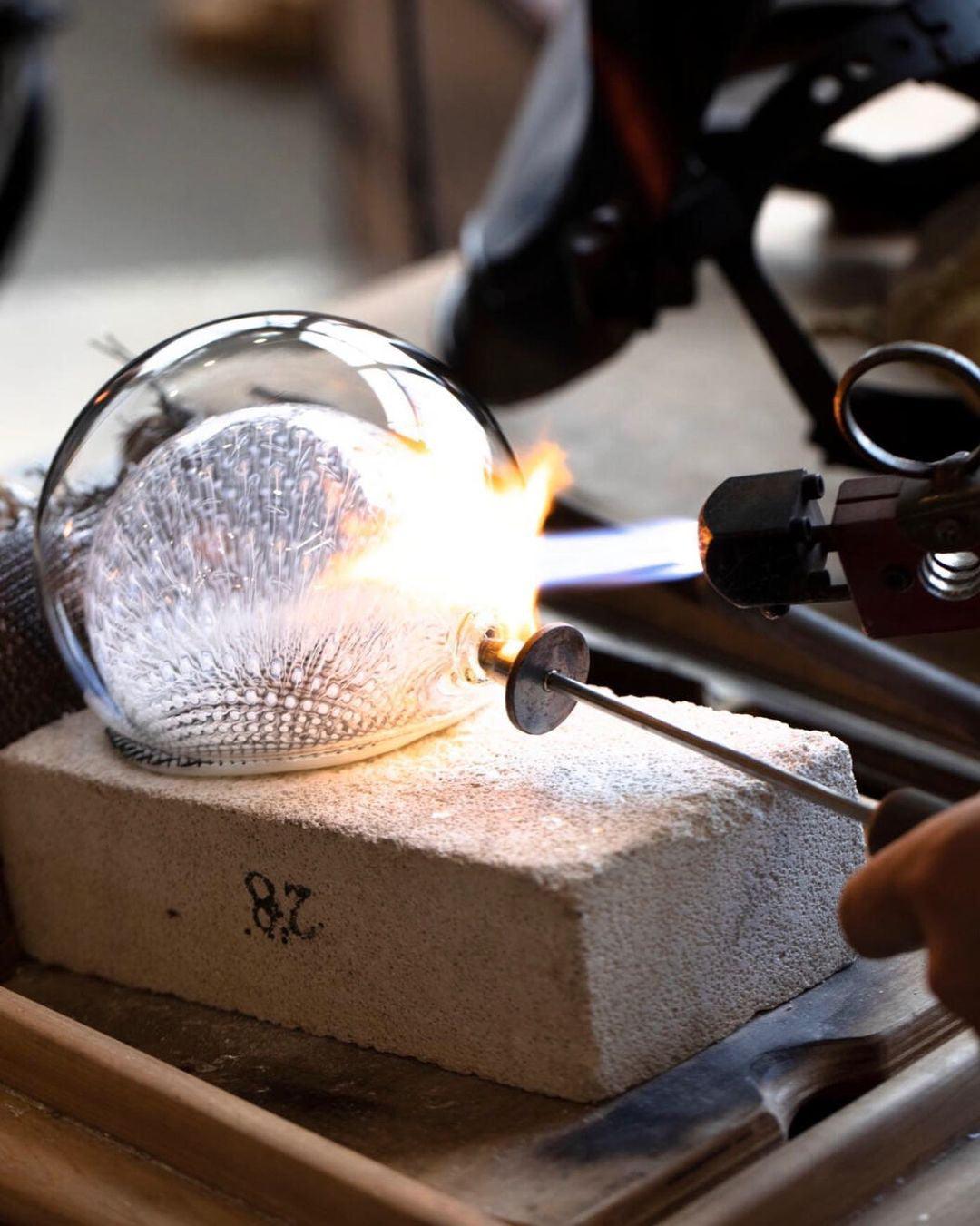 Mesh Glass Wall Lamp - Blowlighting