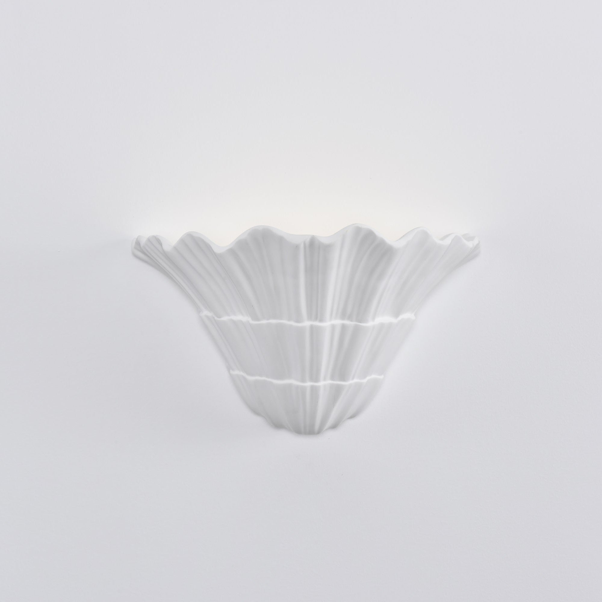 Lydia Modern Metal Wall Light - Blowlighting