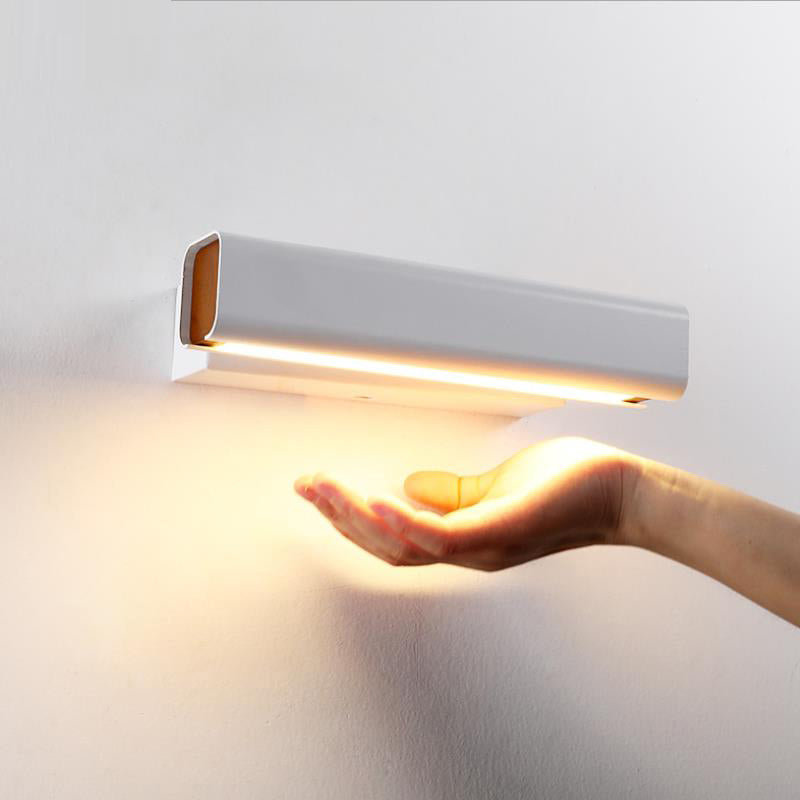 Arisha Moderno LED Rettangolare Girevole Applique Metallo Nero/Bianco Soggiorno/Camera da Letto