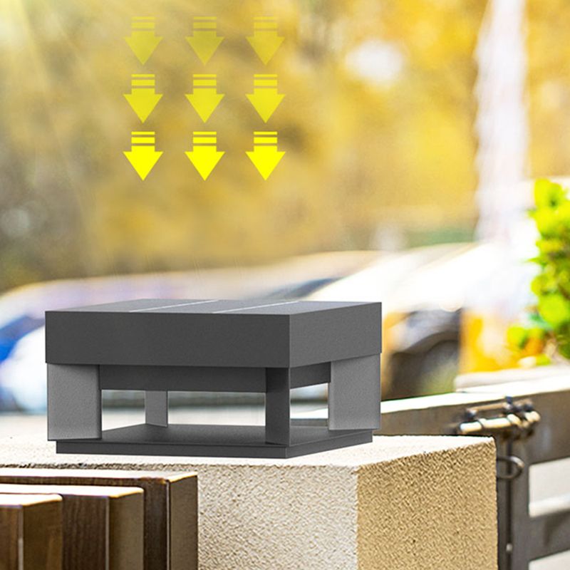 Ray Lampada da Esterno LED Metallo Quadrata Solare Post Moderna