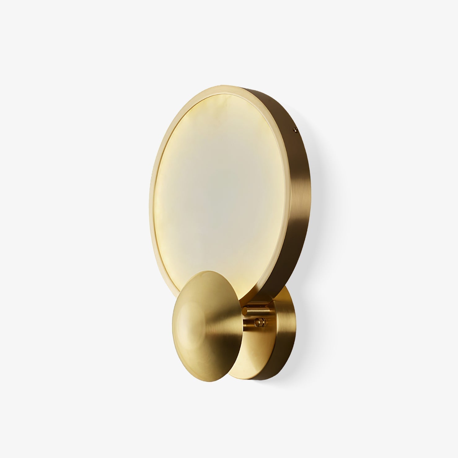 Sol Alabaster Brass Wall Light - Neutralighting