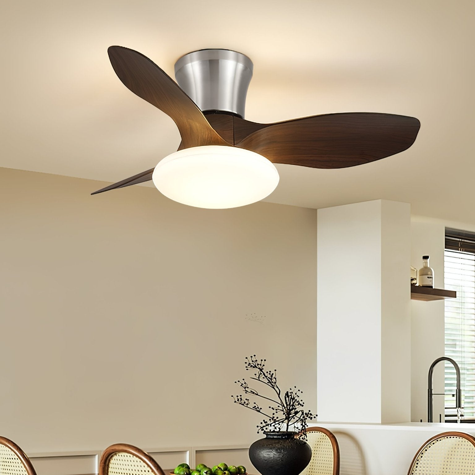 Ventilatore da Soffitto Velora Moderno in Legno con Luce, dettaglio delle pale in ABS