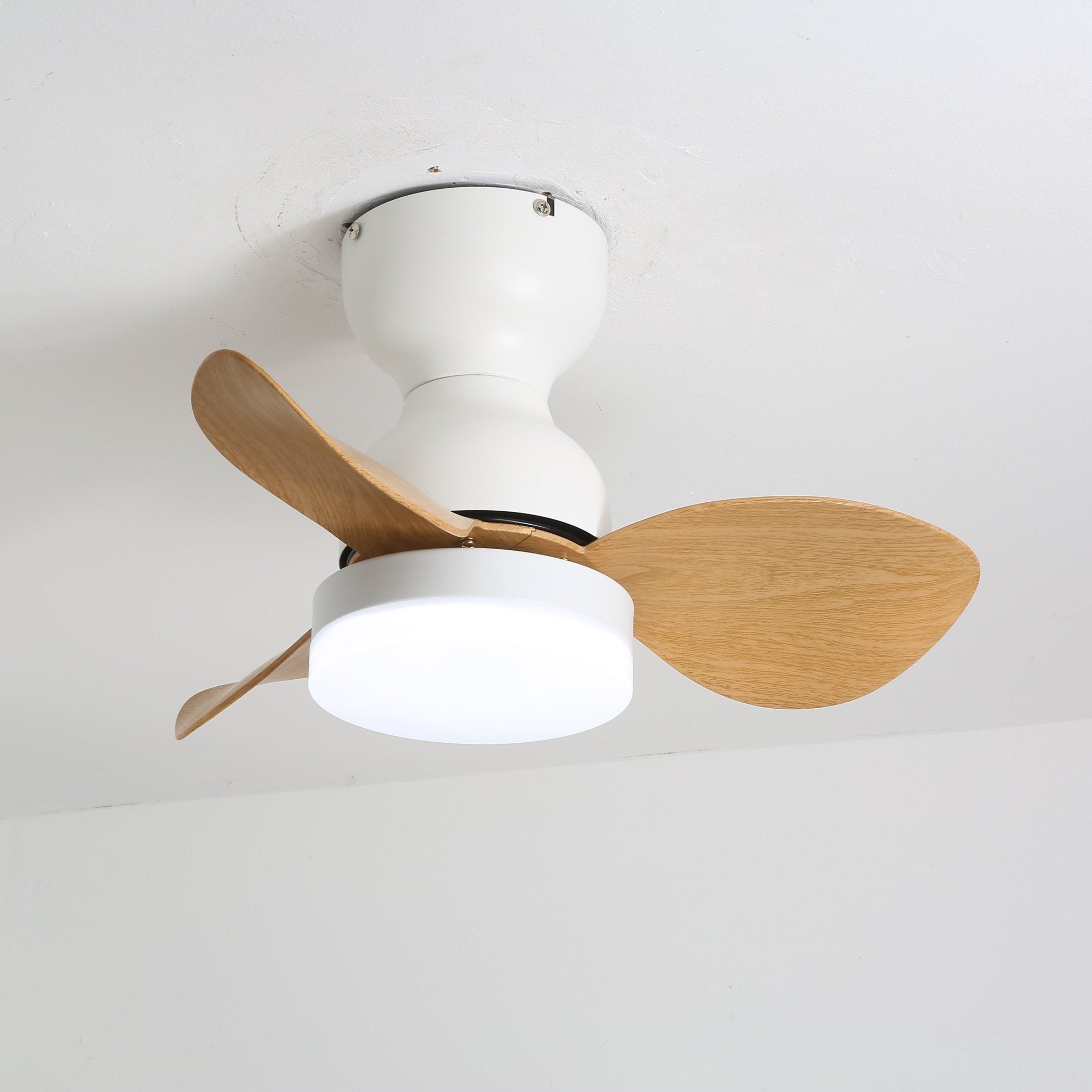 Ventilatore da Soffitto con Luce Silas in finitura bianca