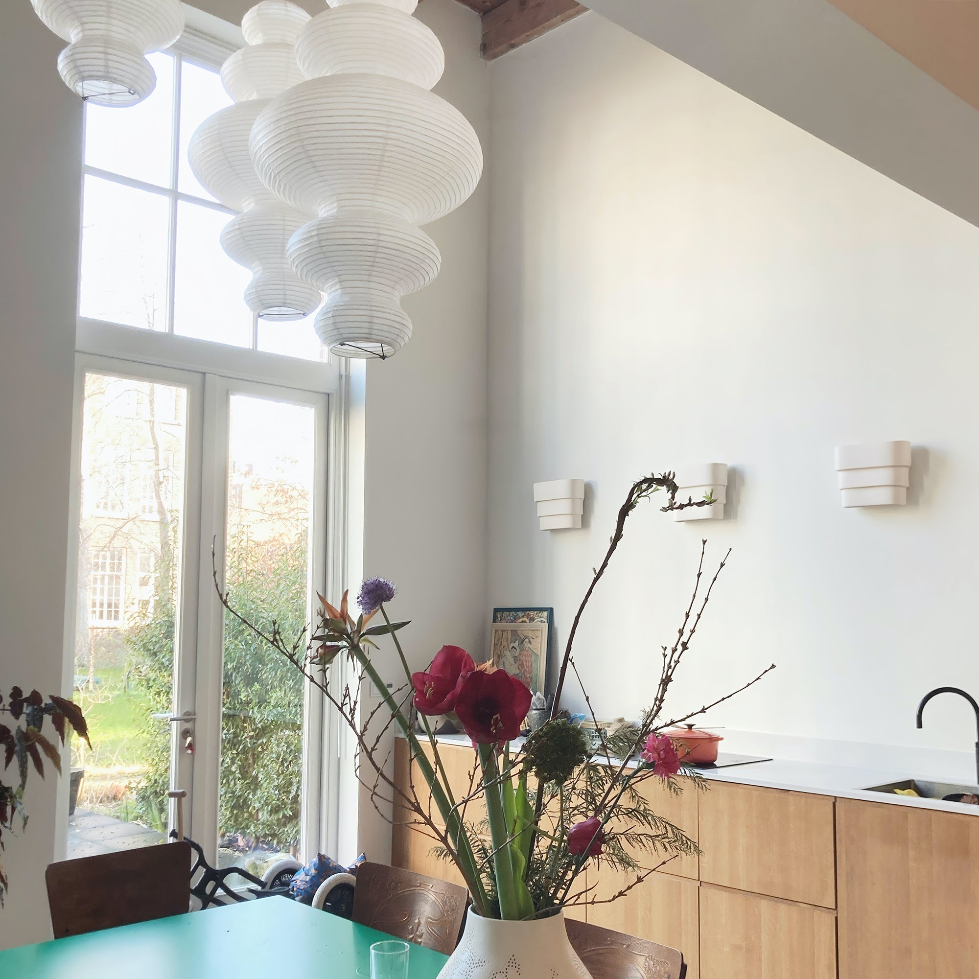 Ritta Lampada a Sospensione Giapponese Scultorea in Carta Plug-In