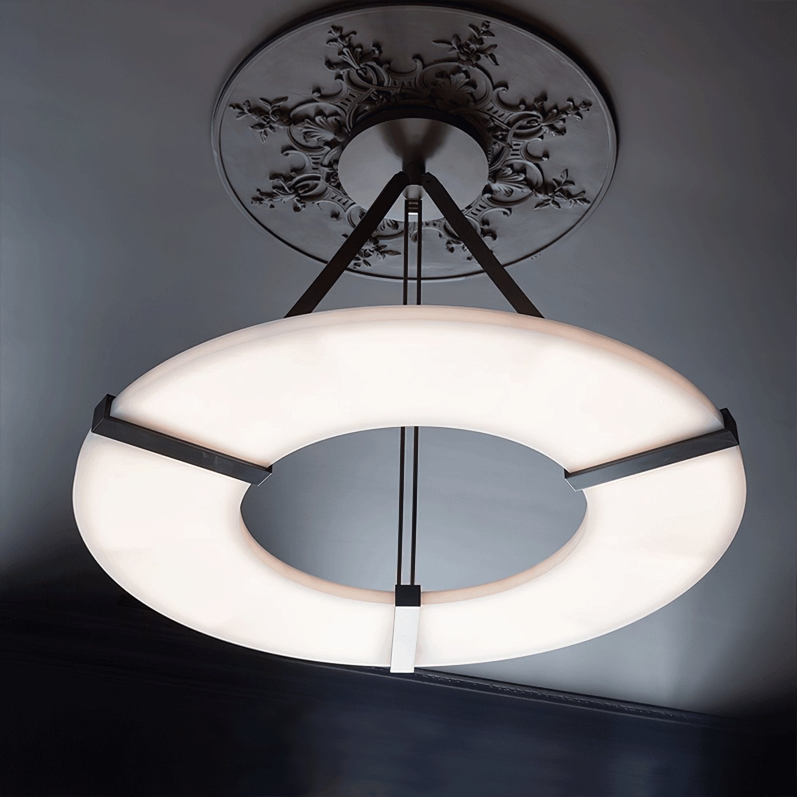 Althea Alabaster Ring Pendant Light Chandelier - Neutralighting
