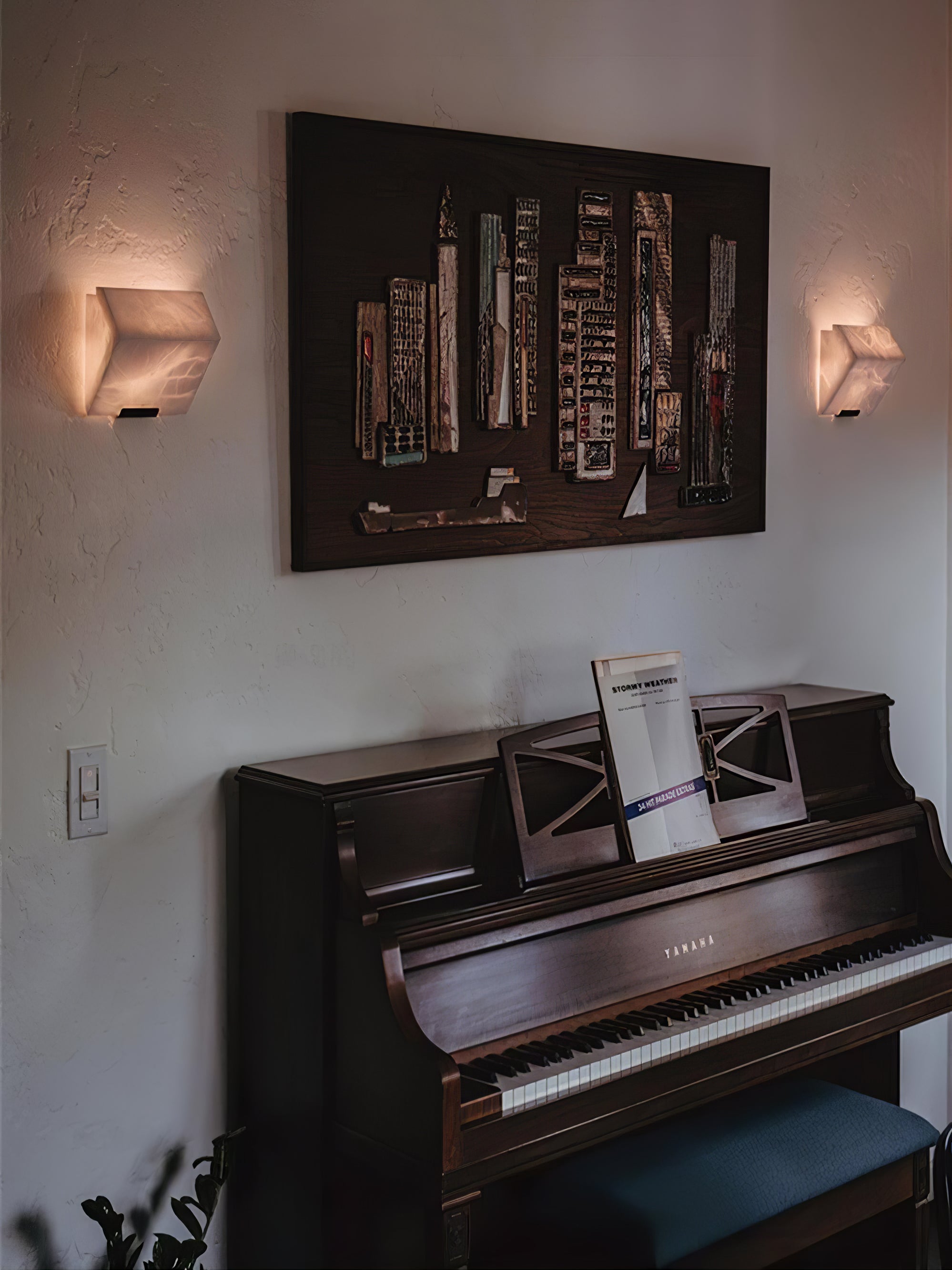 Vimiryra Alabaster Wall Light - Neutralighting