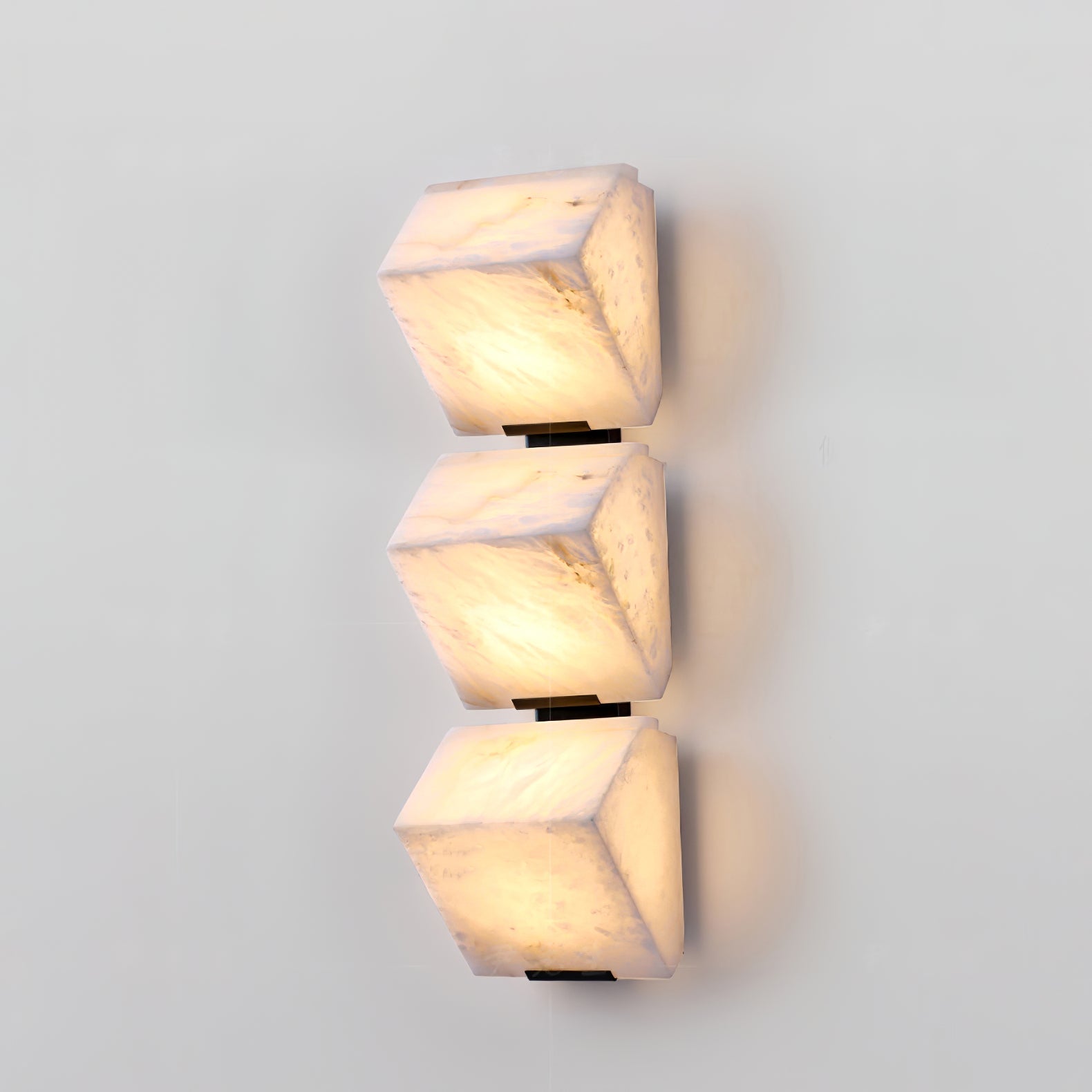 Vimiryra Alabaster Wall Light - Neutralighting