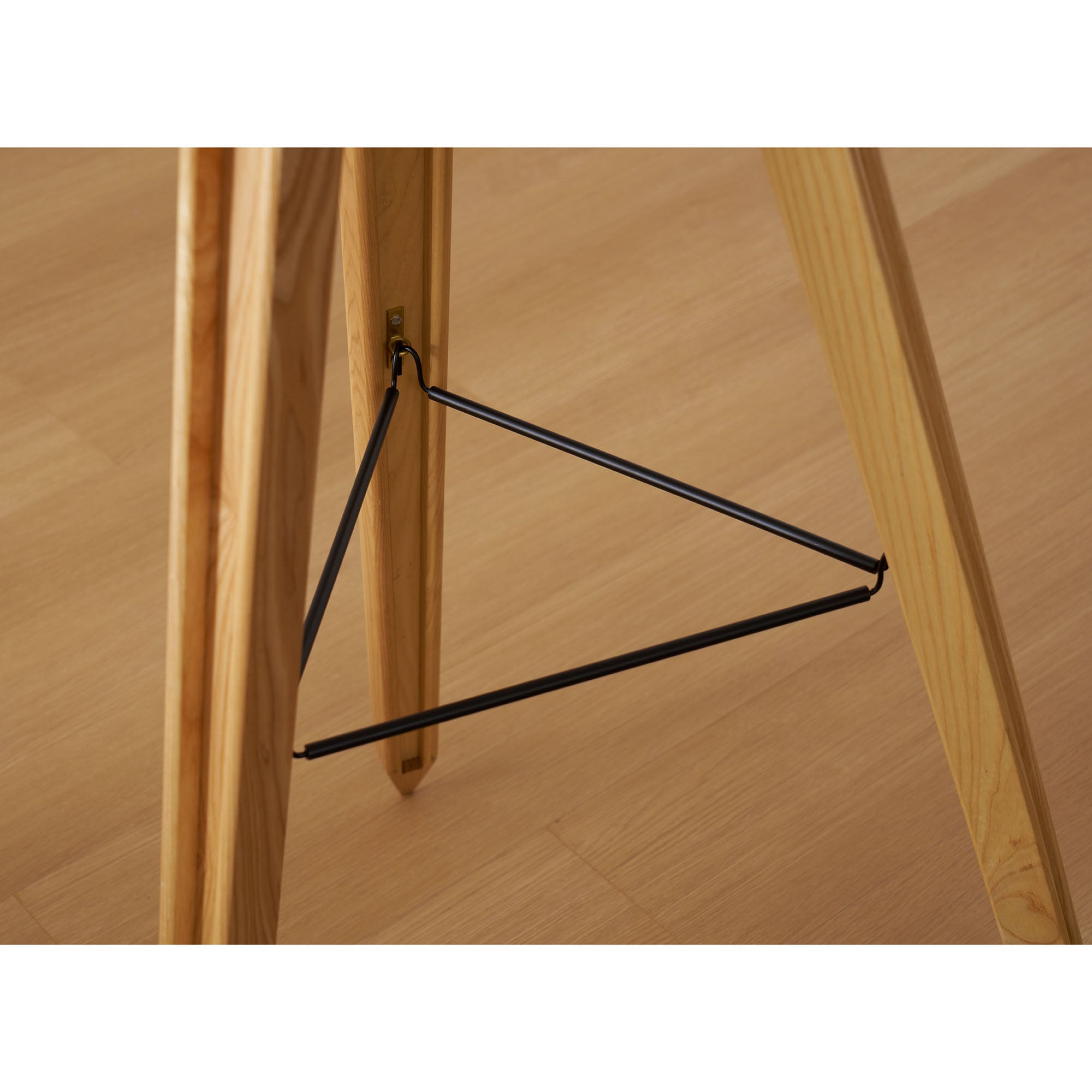 Alfred Tripod Floor Lamp - Lamp Copper