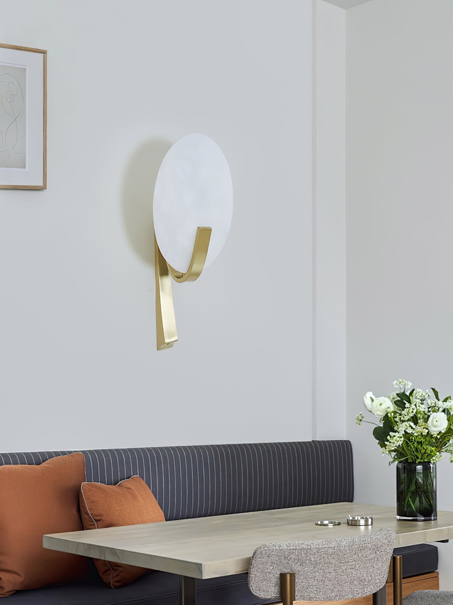 Selene Modern Alabaster Wall Lamp - Neutralighting