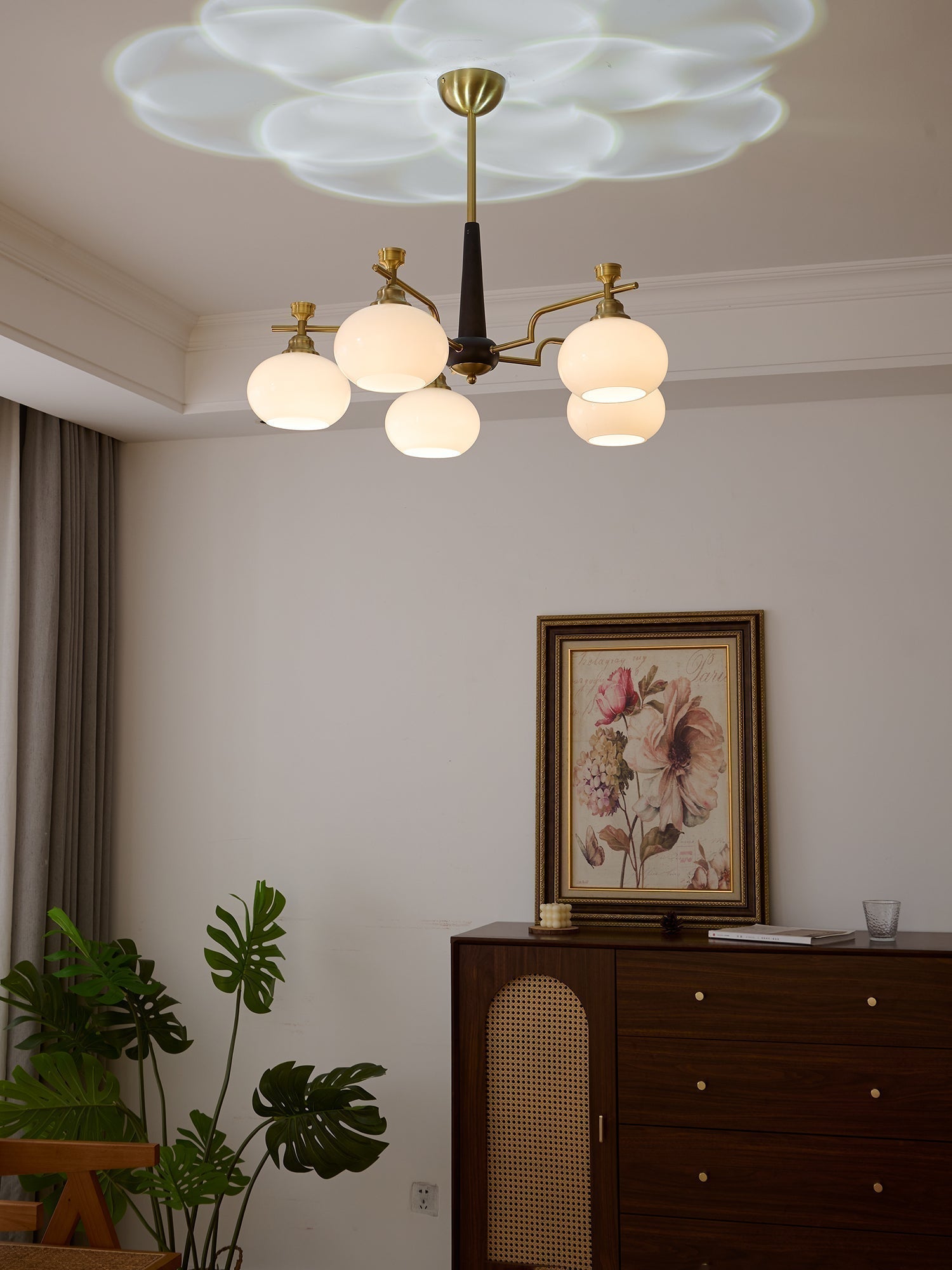 Alistair Sphere Chandelier - Blowlighting
