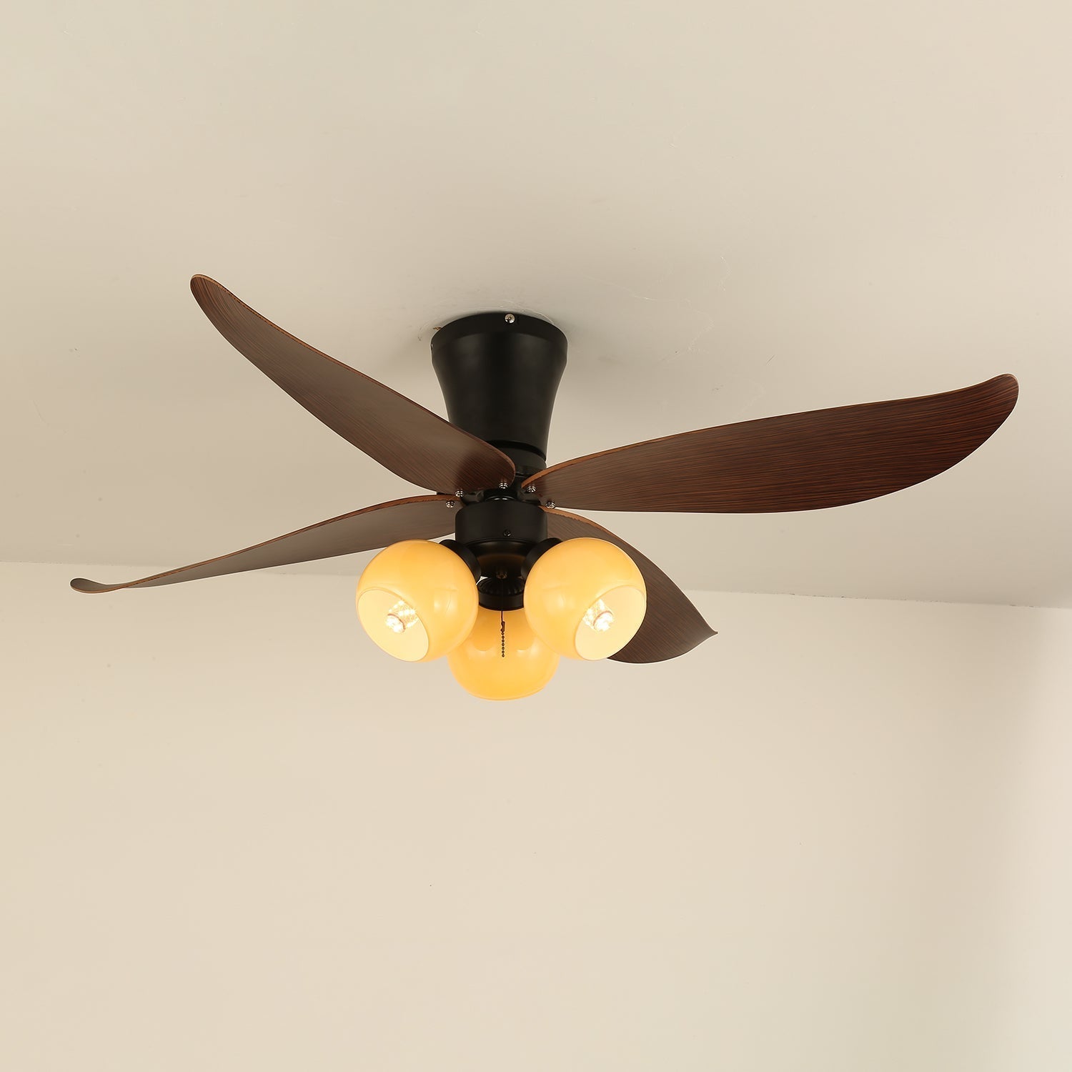 Diagramma delle dimensioni per il ventilatore da soffitto Lunair vintage in legno e vetro