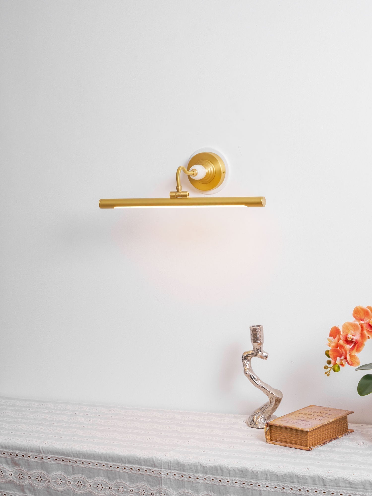 Archer Art Linear Wall Light - Blowlighting