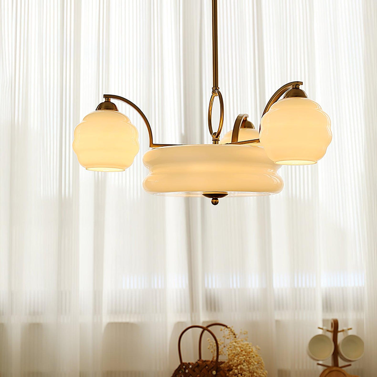 Art Deco Vintage Chandelier - Blowlighting