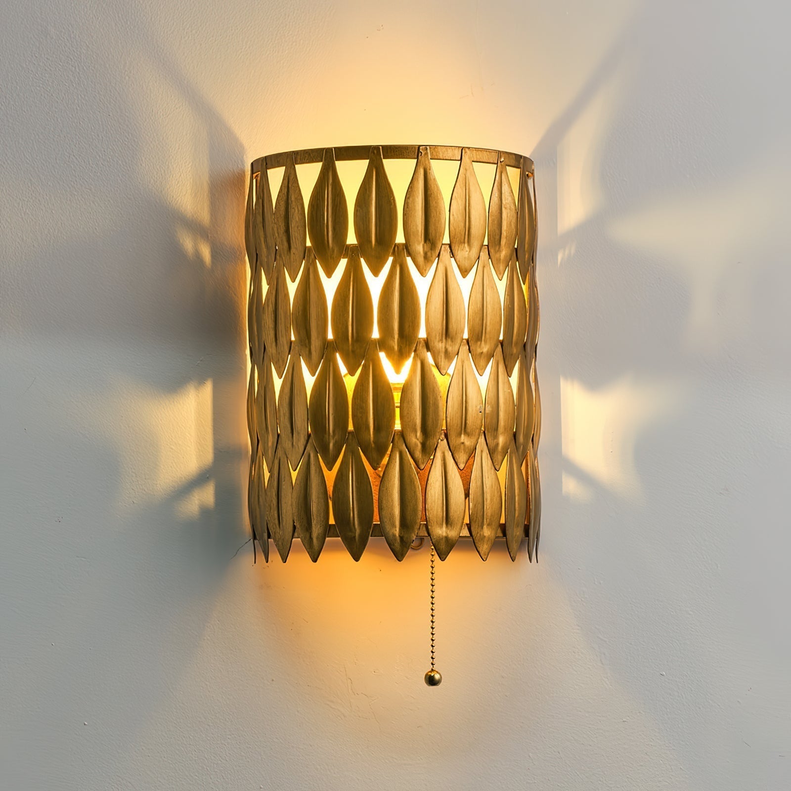 Xenuvyo Elegance Sophisticated Artus Metal Wall Lamp - Lamp Copper