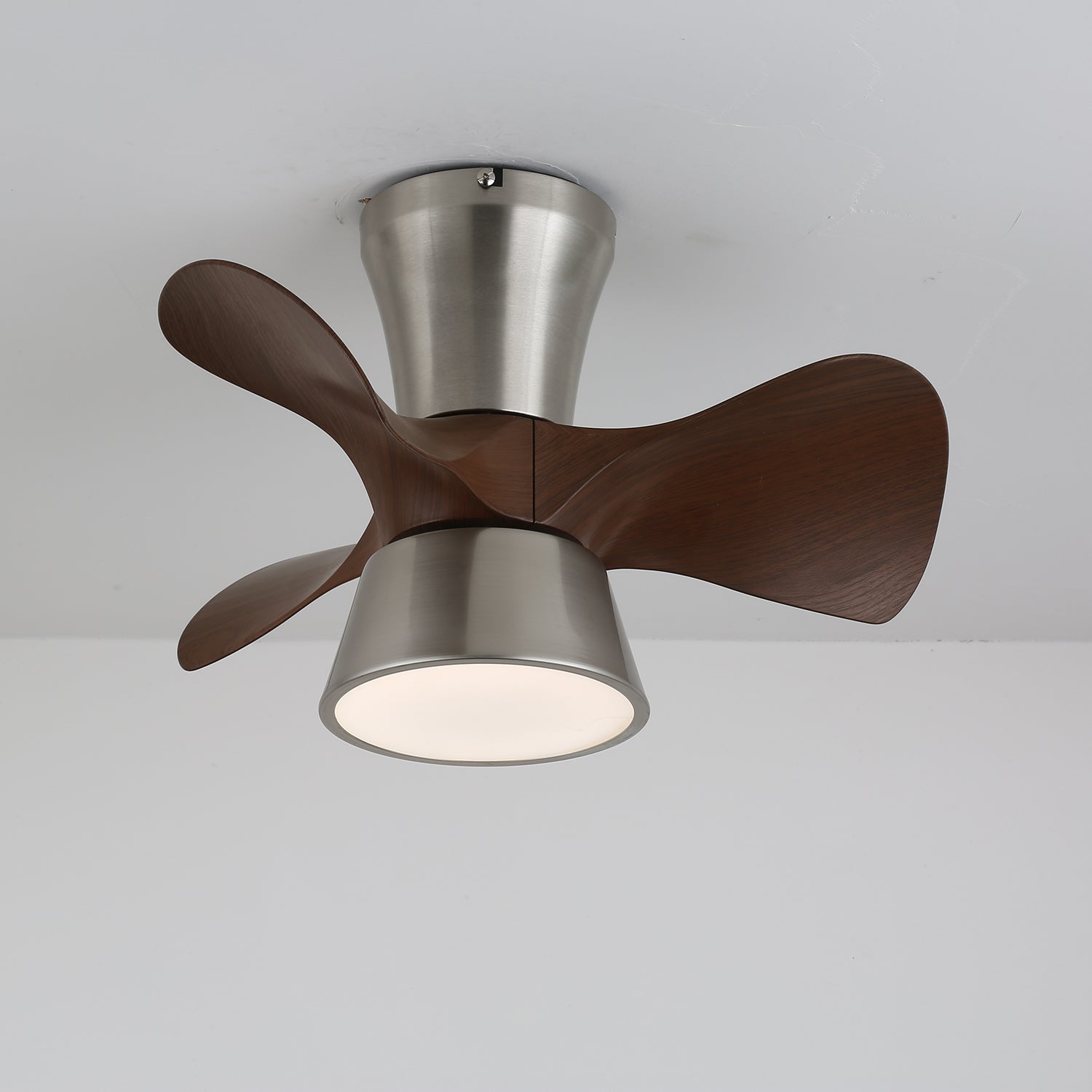 Ventilatore da soffitto moderno Nera in legno con luce