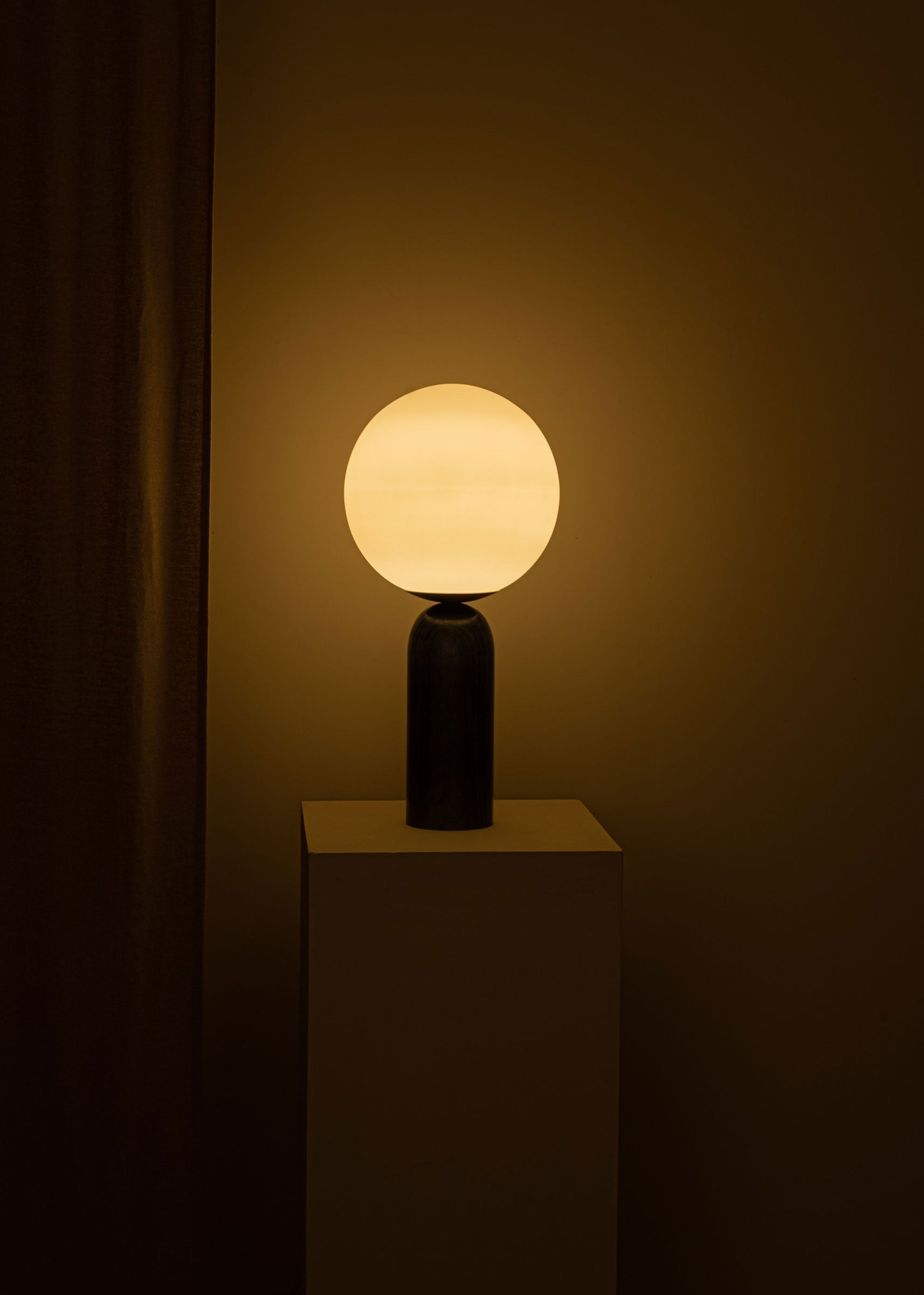 Atlas Table Lamp - Lamp Copper