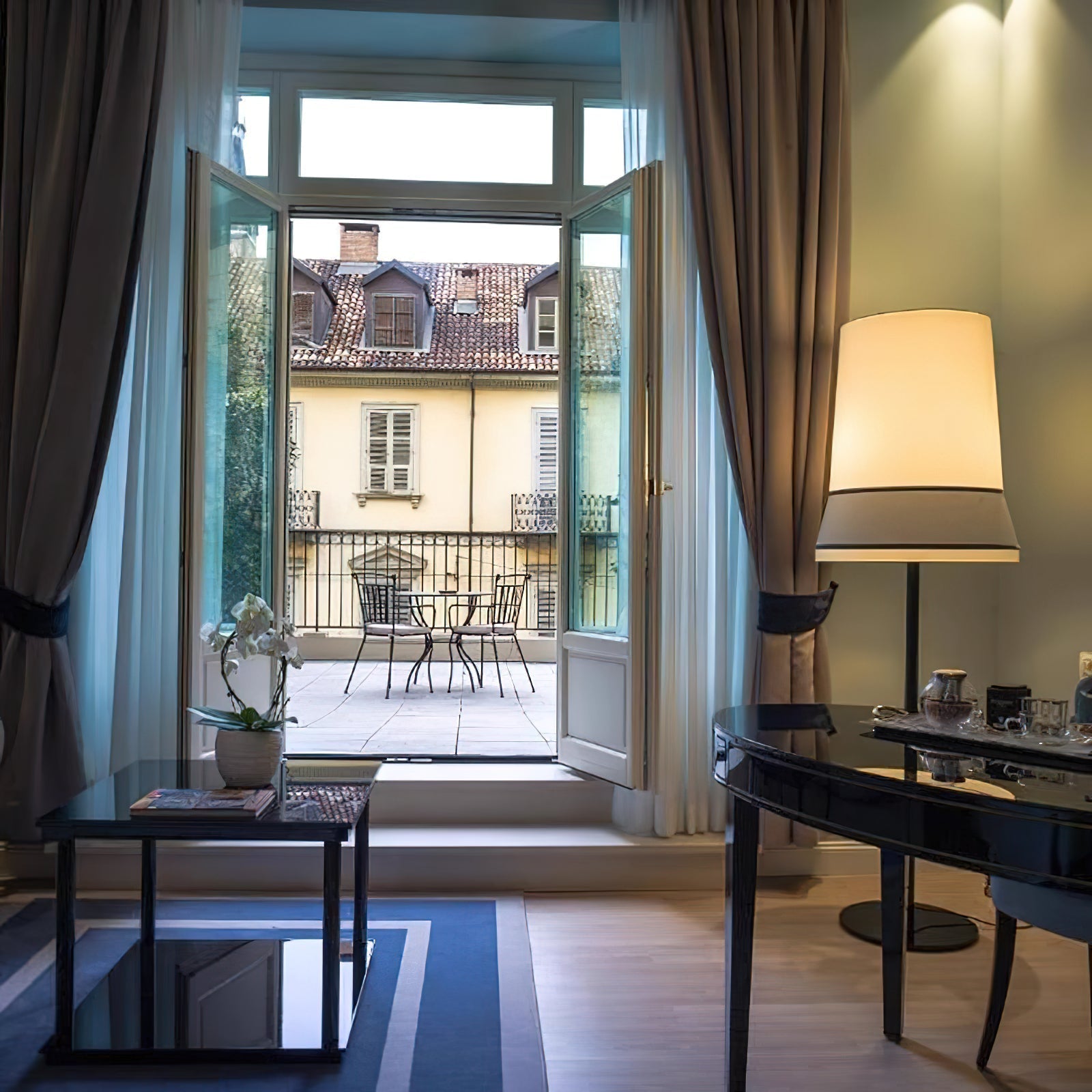 Audrey Contardi Floor Lamp - Lamp Copper