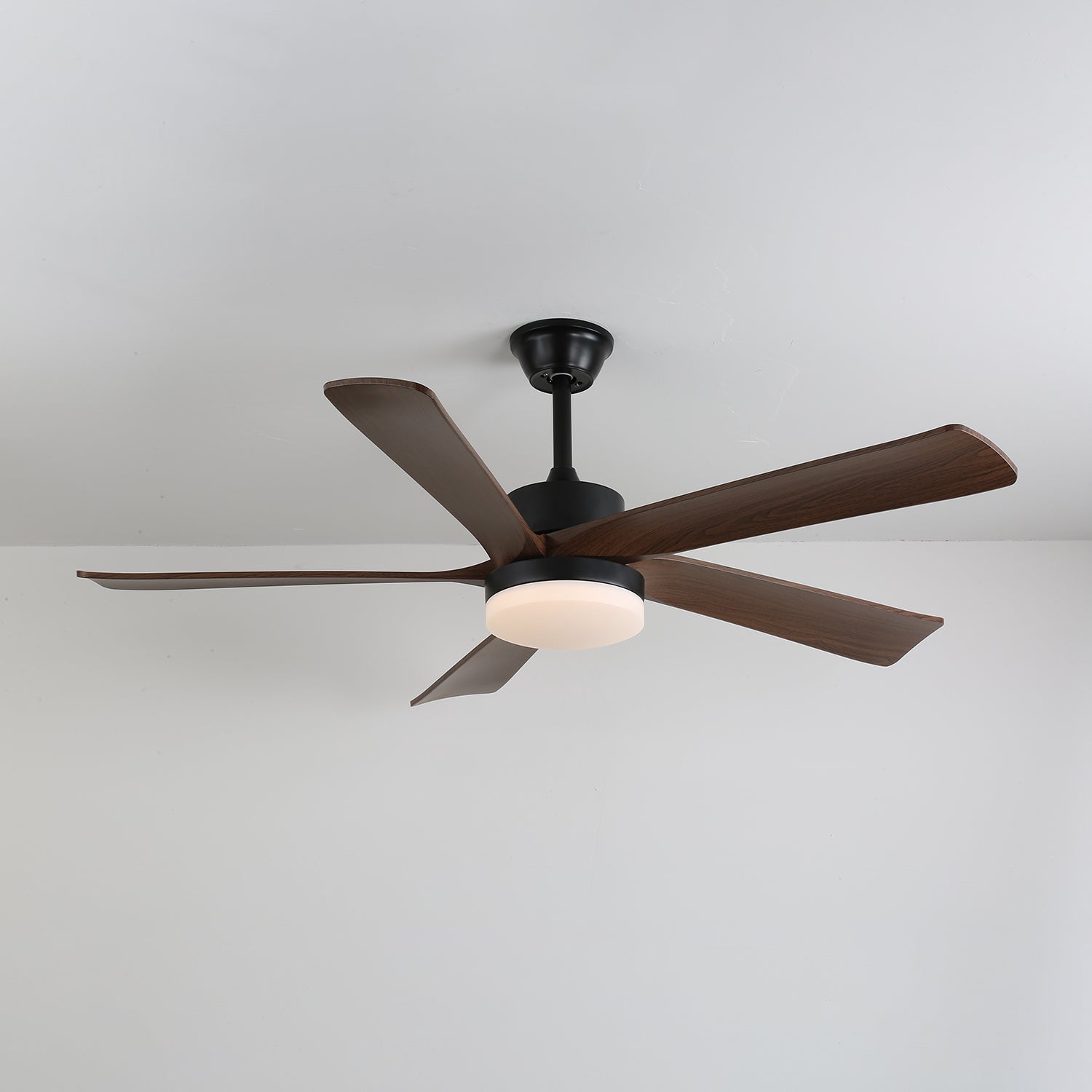 Ventilatore da soffitto Eryndor con luce LED integrata