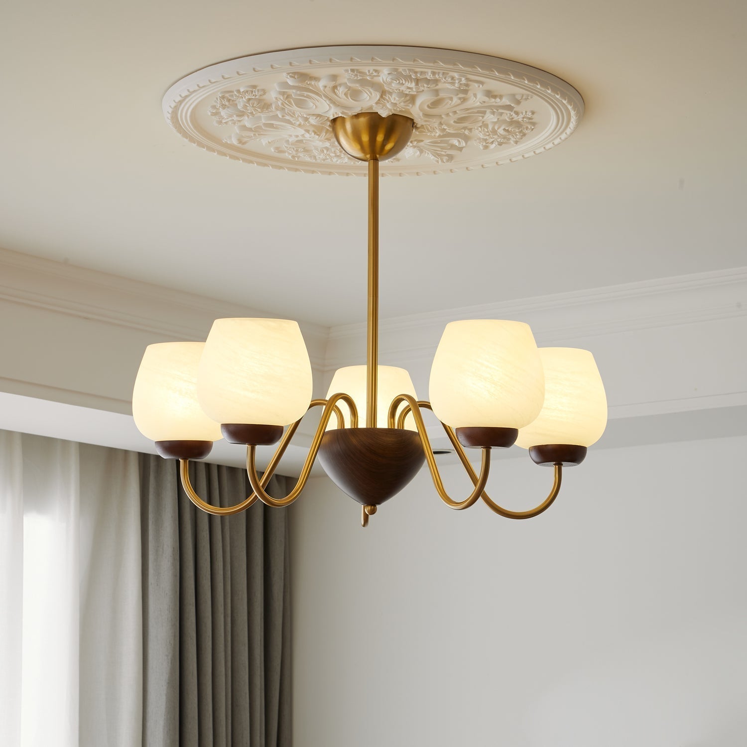 Aurorium Chandelier - Blowlighting