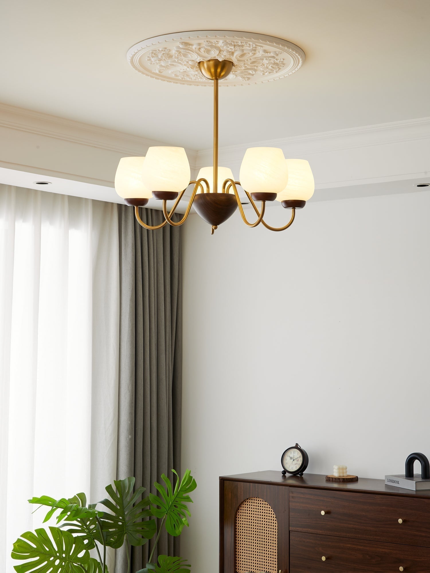 Aurorium Chandelier - Blowlighting