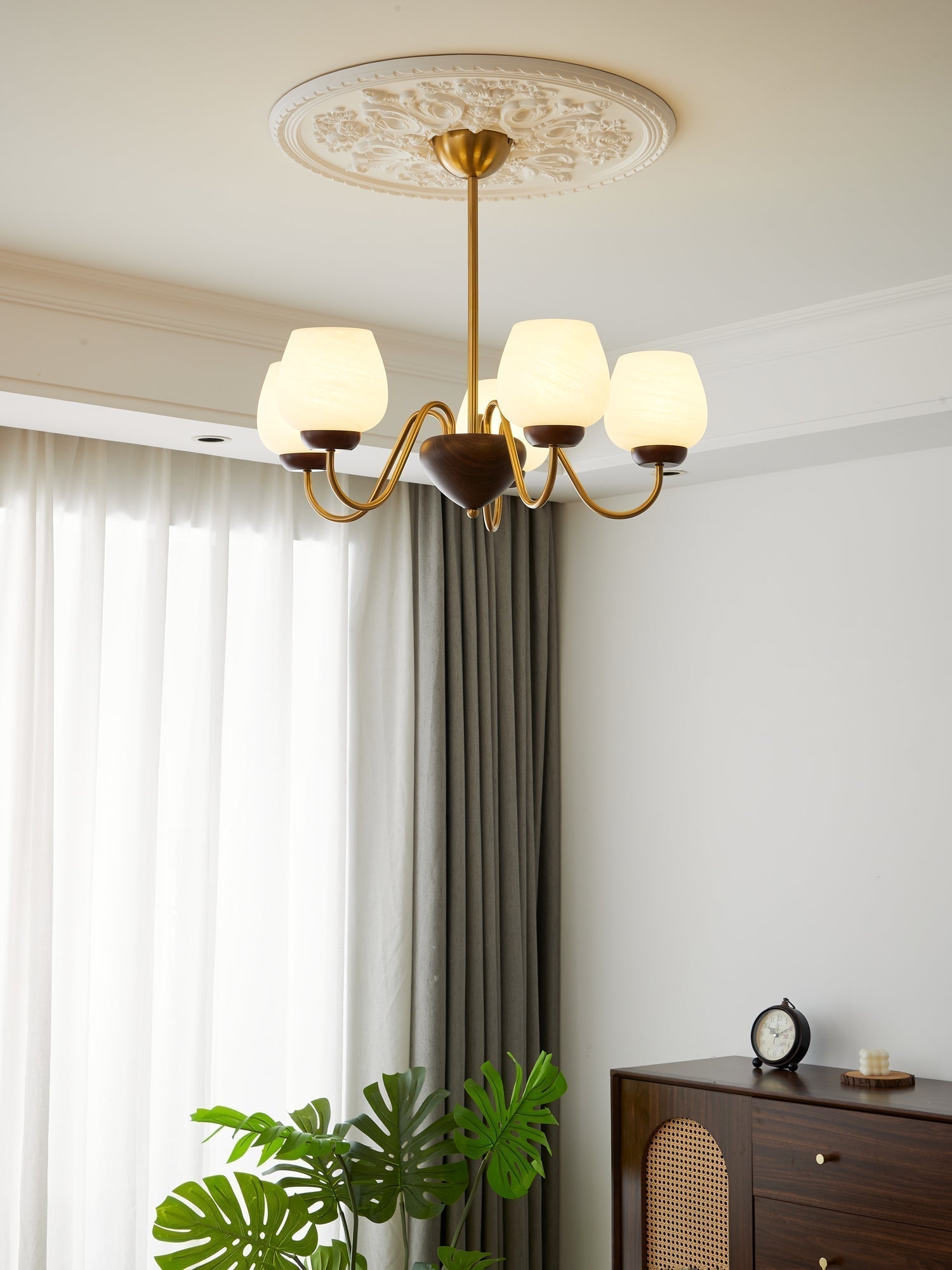 Aurorium Chandelier - Blowlighting