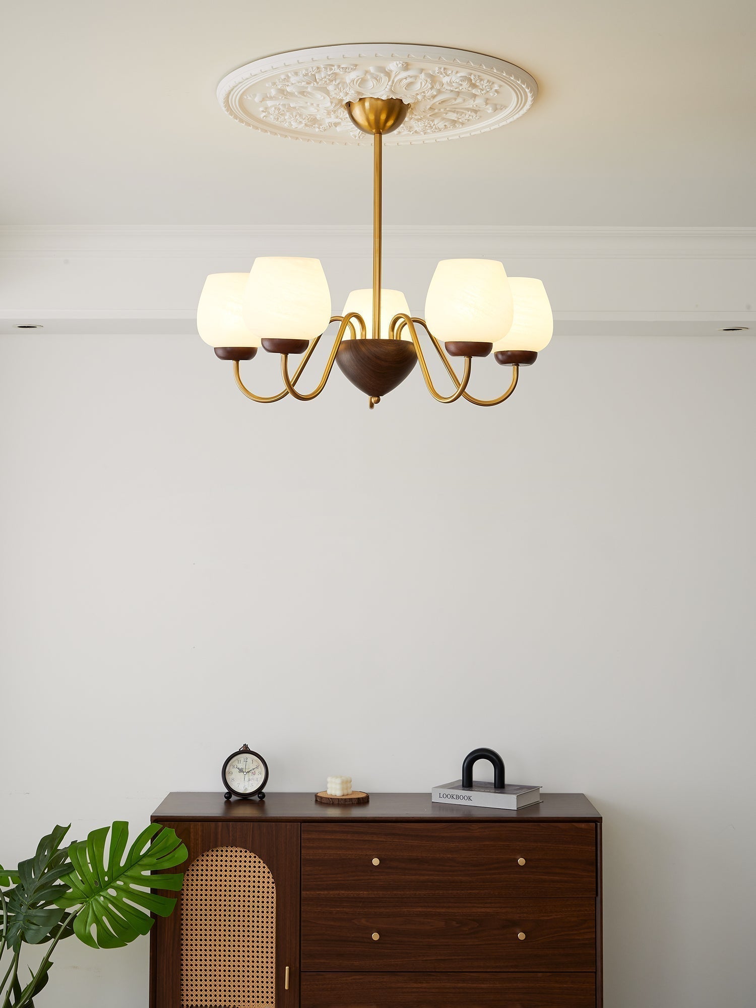 Aurorium Chandelier - Blowlighting