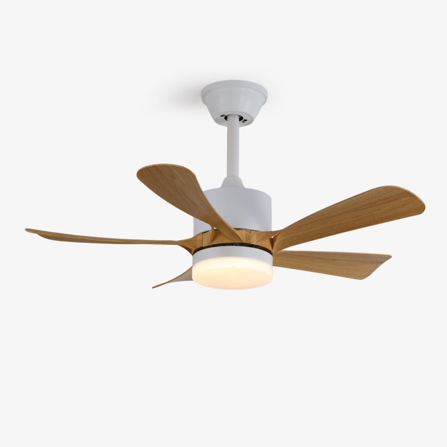 Ventilatore da soffitto moderno Sylven in legno con luce, diametro 42 pollici