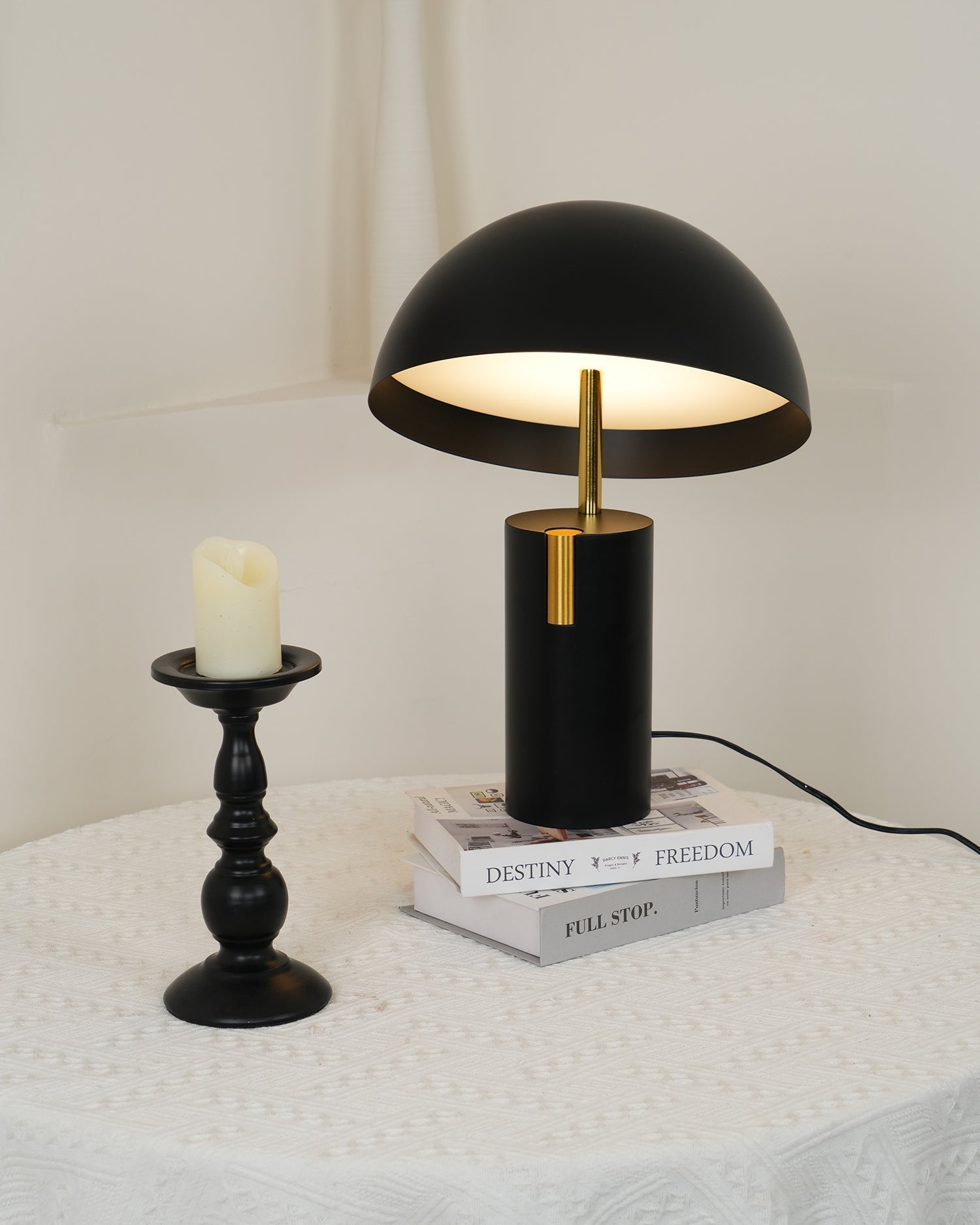 Avo Table Lamp - Lamp Copper
