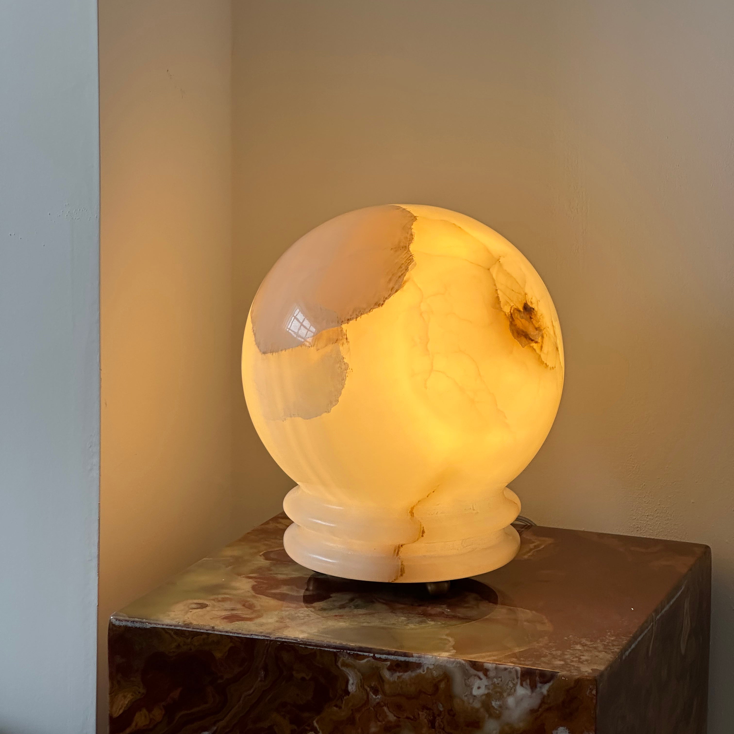 Ayesha Table Lamp - Lamp Copper