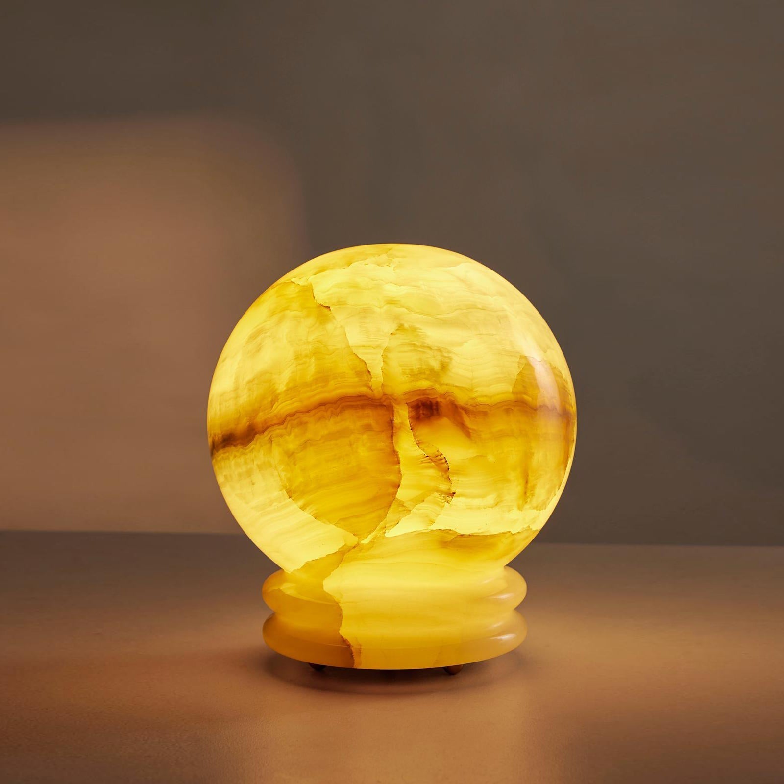 Ayesha Table Lamp - Lamp Copper