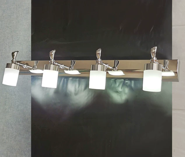 Arisha Moderno Classico LED Applique Metallo Acrilico Argento Specchio Bagno/Camera da Letto