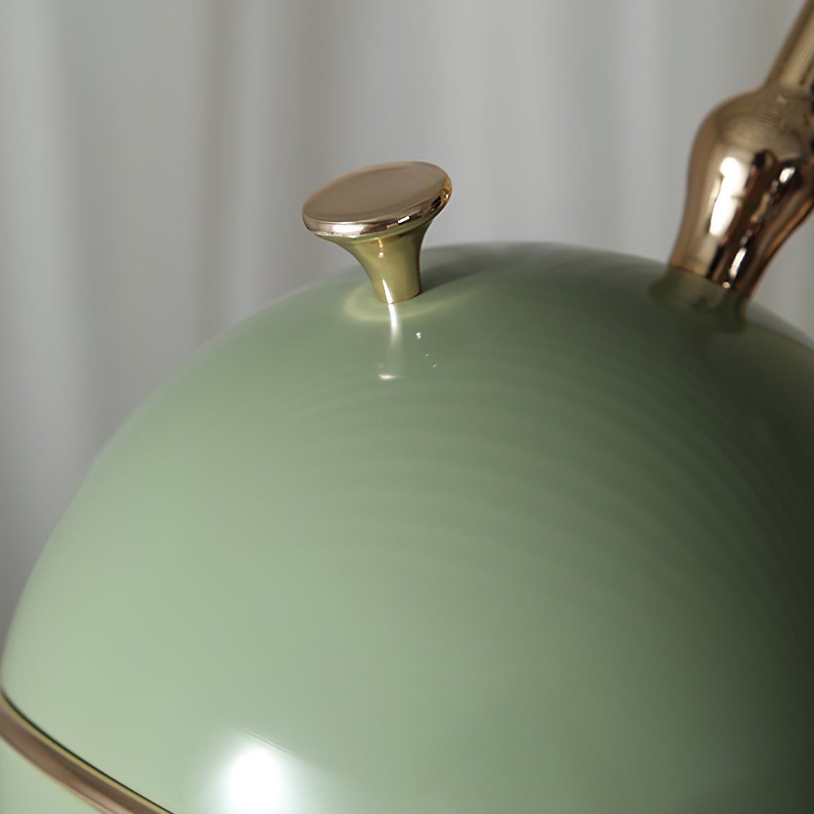 Beanie Chandelier - Blowlighting